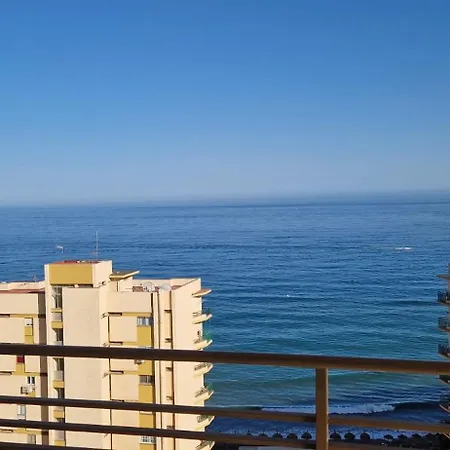 Casa Playa Фуэнхирола